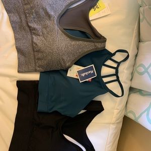 Medium size sports bras